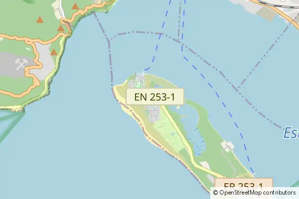 Karte: Tróia • © OpenStreetMap contributors Karte Tróia